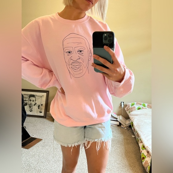 𝅺Blush Pink Large George Floyd Crewneck - Picture 1 of 2